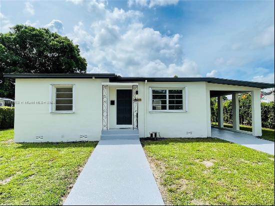 6820 SW 5th St, Miami FL 33144