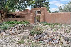 62 Valerio Rd Unit 3, Ranchos De Taos NM 87557