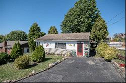 1213 Mcclelland Dr, Port Vue PA 15133