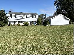 20 Millwood Drive, Branford CT 06405