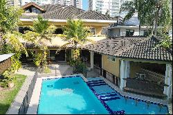 Spacious and luxurious house in Condomínio Pedra de Itaúna, Barra da Tijuca