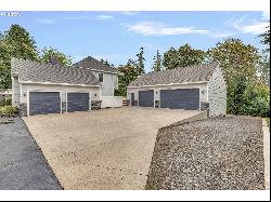 9650 NE Meadow Loop, Newberg OR 97132