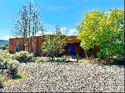 300 Morgan Road, Taos NM 87571