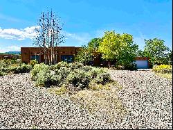 300 Morgan Road, Taos NM 87571