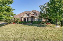 6204 Retreat Clubhouse Drive, Cleburne TX 76033