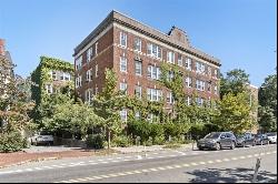 1699 Cambridge St #24, Cambridge MA 02139