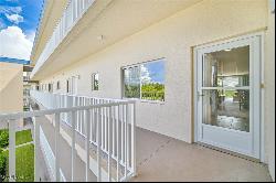 14801 Park Lake Drive Unit 310, Fort Myers FL 33919