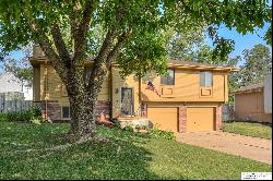 3208 Lookingglass Drive, Bellevue NE 68123