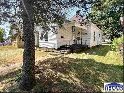 2207 S 9th Street, Terre Haute IN 47802