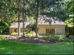 860 KNIGHTS Bridge, Addison Township MI 48367