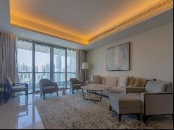 Luxury Downtown Apartment with Burj Khalifa and Fountain Views