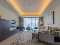 Luxury Downtown Apartment with Burj Khalifa and Fountain Views