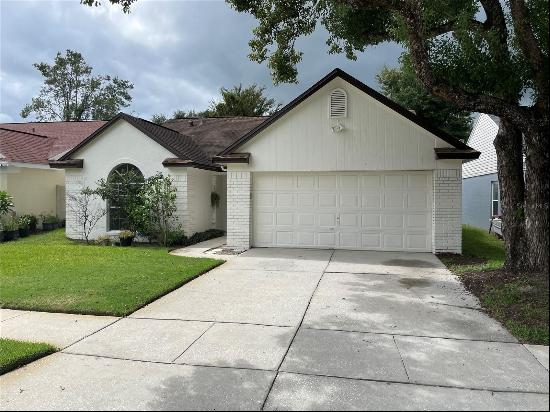 673 Whitetail Loop, Apopka FL 32703