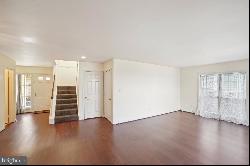 20104 Tindal Springs Place, Montgomery Village MD 20886