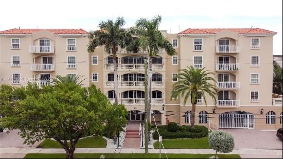 110 Hendricks Isle Unit 13, Fort Lauderdale FL 33301