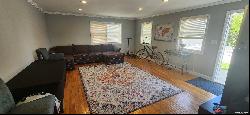 310 Roosevelt Boulevard #1st Fl, Long Beach NY 11561