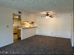 1641 Sunny Brook Lane NE Unit 211, Palm Bay FL 32905