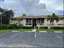 1641 Sunny Brook Lane NE Unit 211, Palm Bay FL 32905