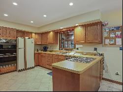 2 Hollow Spring Road, Norwalk CT 06854