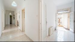 City apartment for sale with great potential, in Avenidas, Palma, Palma de Mallorca 07002