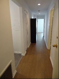 350 Grovers Avenue #8B, Bridgeport CT 06605