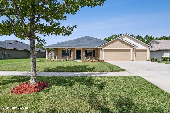 2443 Royal Pointe Drive, Green Cove Springs FL 32043