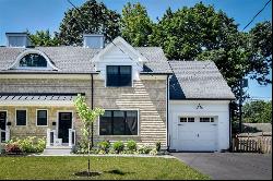 40 Park St #40, Medfield MA 02052