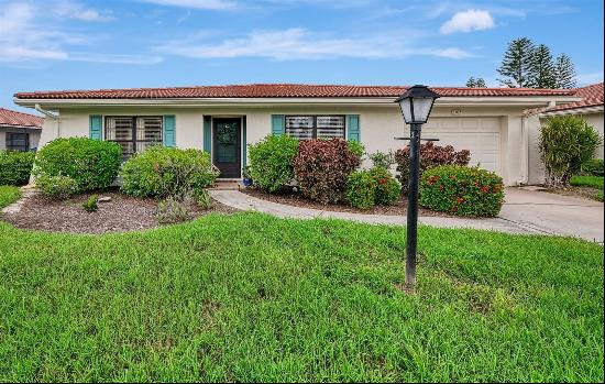 5103 Greencroft Road #24, Sarasota FL 34235