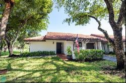 7088 Lantana Ln, Tamarac FL 33321