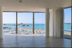 Brand New Three Bedroom Apartment with Stunning Views