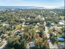 175 9th St, Apalachicola FL 32320