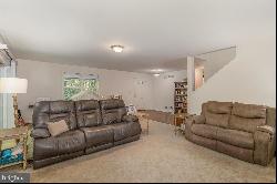 71 Crooked Drive, Enola PA 17025