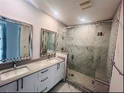 1125 Central AVE #271, Naples FL 34102