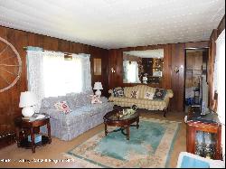 200 Towne Rd, Ellenville NY 12428