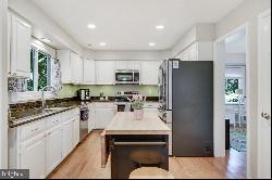 17305 Pickwick Drive, Purcellville VA 20132