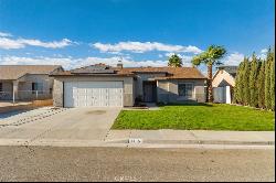 1465 Bedford Avenue, Rosamond CA 93560