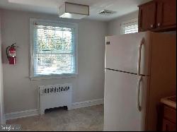 37 W Grant Street #APT B, Woodstown NJ 08098