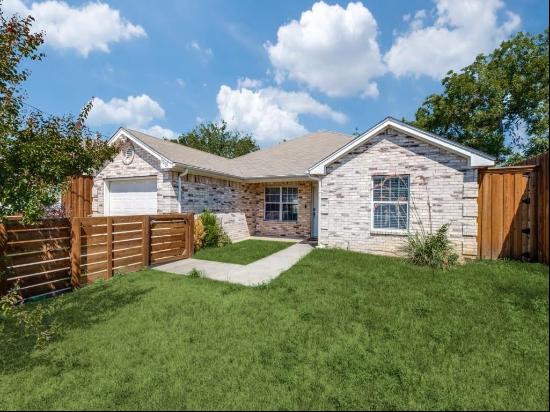 1951 Bayside Street, Dallas TX 75212