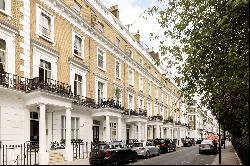 Onslow Gardens, London, SW7 3AG