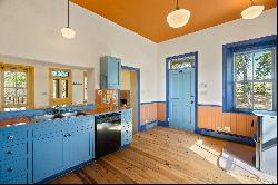 50 Private Drive 1706 A, Abiquiu NM 87510