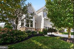 16 Starboard Way, Mount Laurel NJ 08054