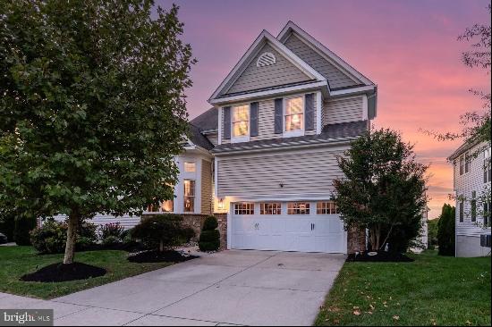 16 Starboard Way, Mount Laurel NJ 08054