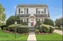 84 Locust Avenue, Scarsdale NY 10583