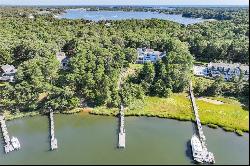 250 Baxters Neck Rd, Barnstable MA 02648