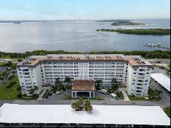 9 Forbes Place #211, Dunedin FL 34698