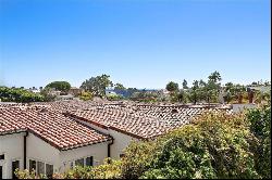 401 Columbus Circle, Corona del Mar CA 92625