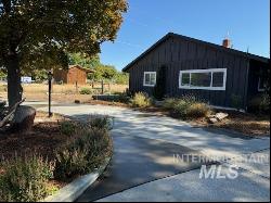 934 Madrona St, Twin Falls ID 83301