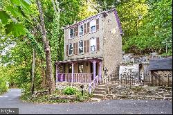 12 Weeden Street, Lambertville NJ 08530