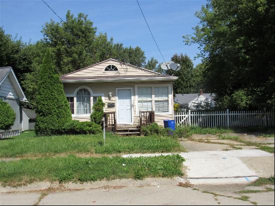 1306 INGLESIDE Avenue, Flint MI 48507