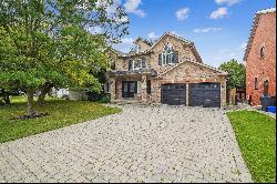 6886 Campbell Settler Crt, Mississauga ON L5W1B3